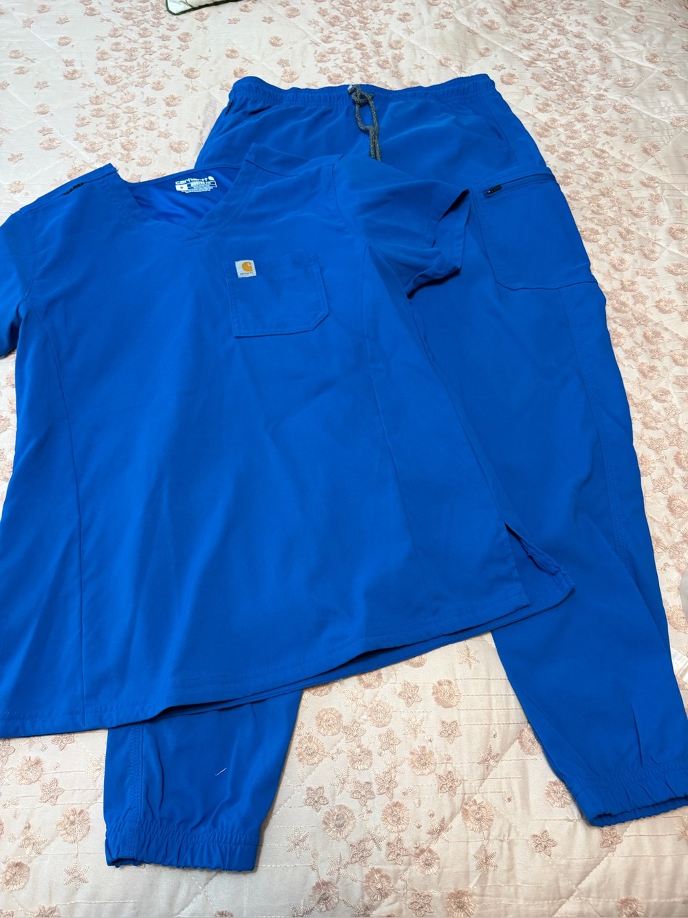 Carhartt Rugged Flex Peak Scrub Set - Royal Blue V-Neck Top & Cargo Joggers (Siz